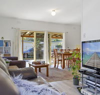 Beach Escape  Currarong - basic family accommodation - VIC Tourism