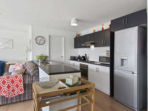 Beach Fun - 11 Broadbeach Drive - VIC Tourism 3