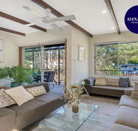BEACH HOME ENCHANTED STAY CONNECT with NATURE - VIC Tourism