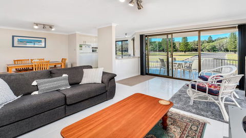 Beach Point - East Ballina - VIC Tourism 1