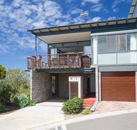 Beach View At One Mile' 8/26 One Mile Close - infinity complex pool  WIFI - VIC Tourism