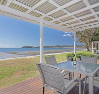 Beached Inn' 93 Foreshore Drive - Spacious beach front house - VIC Tourism