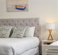 Beachfront by the CC - Family friendly plunge pool steps to the beach - VIC Tourism