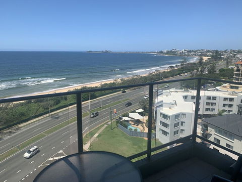 Beachfront Towers - VIC Tourism 3