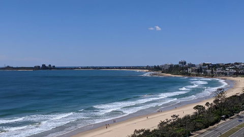 Beachfront Towers - VIC Tourism 0