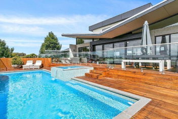 Remo Resort By Ready Set Stay - BYO LINEN & TOWELS with VIC Tourism