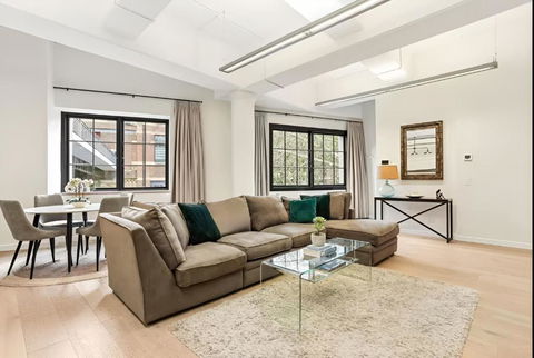 Renovated Warehouse Conversion In Heart Of Sydney - VIC Tourism 2