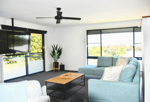Retreat To Marlin - VIC Tourism 1