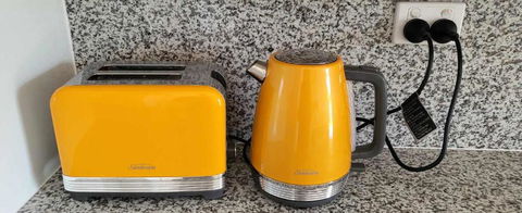 Ribbonwood Bed & Breakfast, Emu Park Qld - VIC Tourism 1