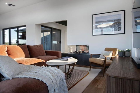 Ridge Vue Retreat - VIC Tourism 3