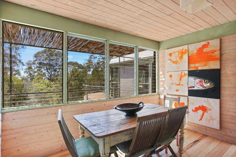 Rikkara Sanctuary 19 Rikkara Avenue Private Retreat - VIC Tourism 3
