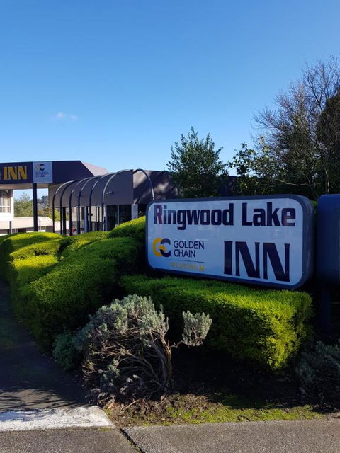 Ringwood Lake Inn - VIC Tourism 2