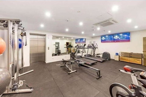 Ruby - Self Contained, Privately Managed Apartments - VIC Tourism 3