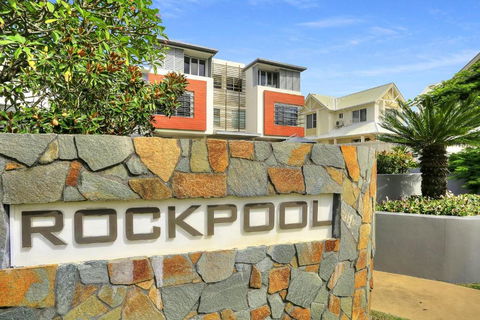 Rockpool No 4 Beachfront Unit - VIC Tourism 1
