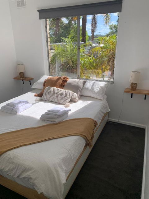 Room For Rent - VIC Tourism 0
