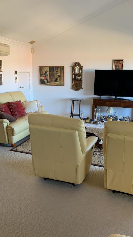 Room With A View - VIC Tourism 2