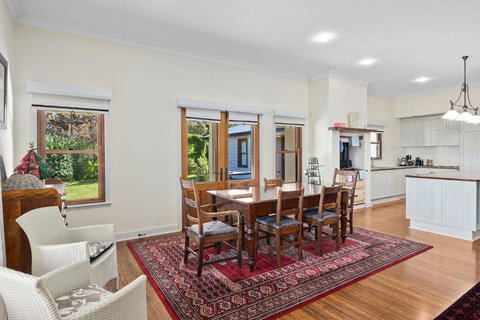 Rosalba - VIC Tourism 3