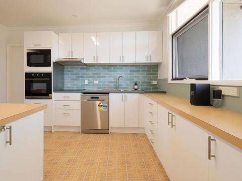 Rosella Perch - VIC Tourism 0