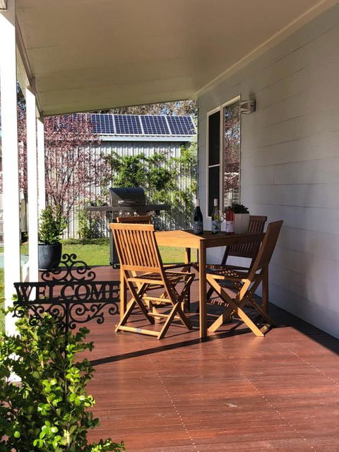 Rosewood Cottage - VIC Tourism 2