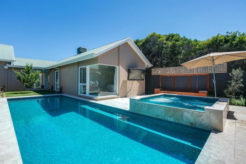Royadie Resort - Pool Spa Tennis 500m To Beach - VIC Tourism 2