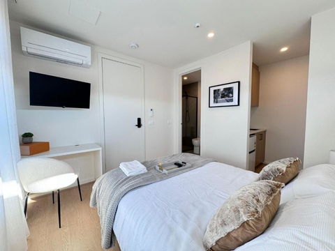Royalty Living - VIC Tourism 3