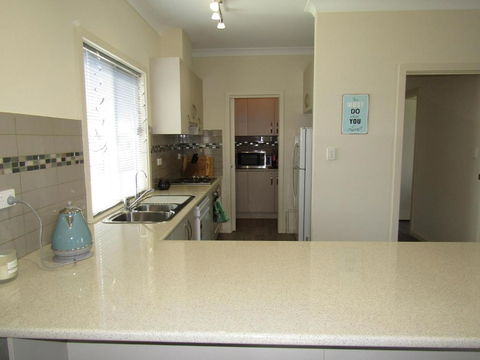 Royston Retreat - VIC Tourism 1