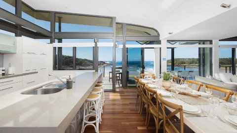 Sails On The Beachfront - Exclusive Seaside Home - VIC Tourism 2