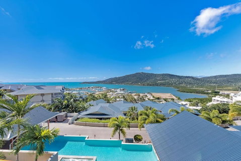 Sails On The Sea - Club Wyndham - VIC Tourism 0