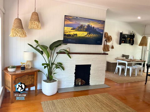 Saltwater Sunsets Seaside Haven With Ocean Views - VIC Tourism 3