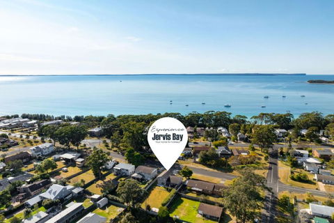 Salty Mermaid By Experience Jervis Bay - VIC Tourism 3