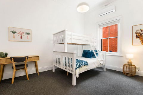 Salty Pines - 3BR House Glenelg South - VIC Tourism 3