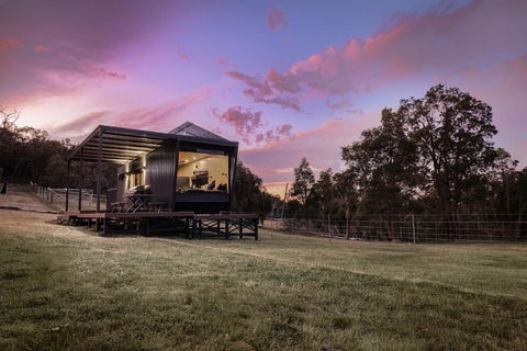 Sam The Tiny Cabin In Serpentine - VIC Tourism 0