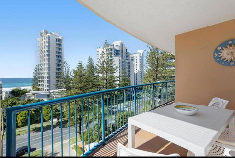 San Mateo On Broadbeach - VIC Tourism 2