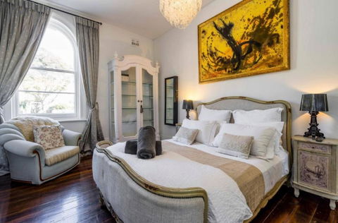 Sanctuary At The Rocks - VIC Tourism 1