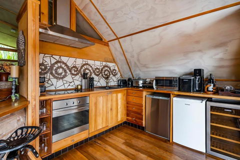 Sanctuary - Bruny Island - VIC Tourism 1