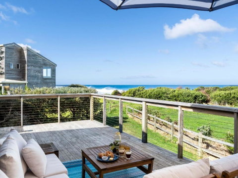 Sand & Sauna Retreat - VIC Tourism 1