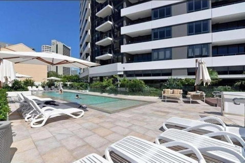 Ruby Building - Self Contained, Privately Managed Apartments - VIC Tourism 1