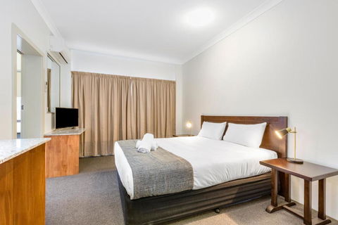 Rockhampton Riverside Central Hotel Official - VIC Tourism 2