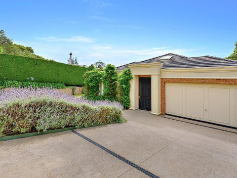 Sandborne Moments To The Sand - VIC Tourism 0