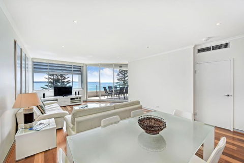 Sandcastle Apartments - VIC Tourism 3
