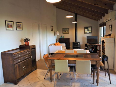 Sandhurst Escape 2 17 - VIC Tourism 3