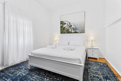 Sandown Beachside Cottage - VIC Tourism 3