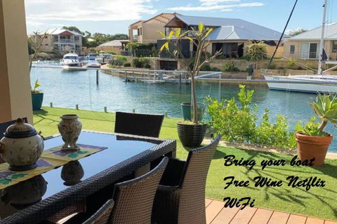 Sandpiper Island Tranquil Waterfront Views & Jetty - VIC Tourism 0