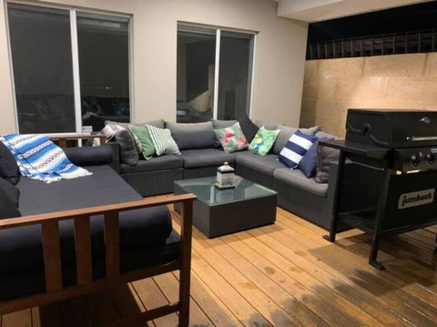 Sandpiper Island Tranquil Waterfront Views & Jetty - VIC Tourism 3