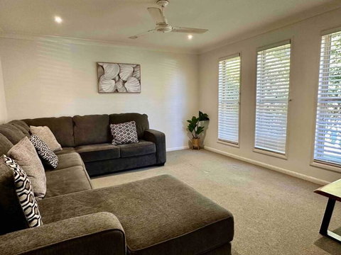 Sandstone Point And Bribie Beaches - VIC Tourism 2