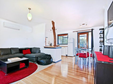 Sea Devine - Port Willunga - C21 SouthCoast Holidays - VIC Tourism 2