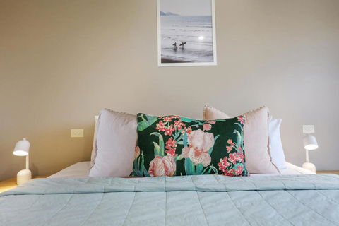 Sea Foam Villas - VIC Tourism 1