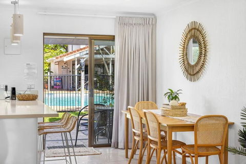 Sea Mist Villa - VIC Tourism 0