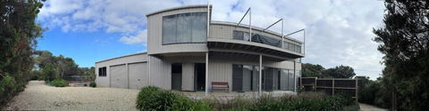 Sea Paradise At St Andrews Beach - VIC Tourism 1