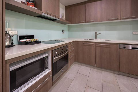 Sea Temple Resort 3 Bedroom Apartment - VIC Tourism 2